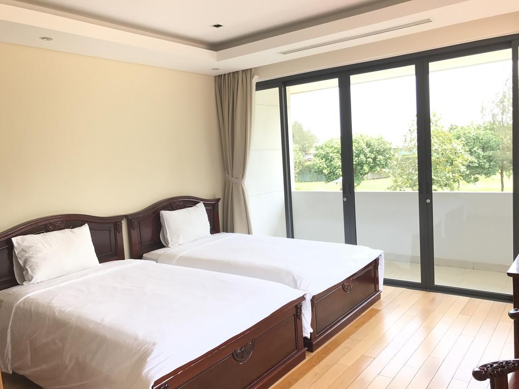 3 Bedrooms Villa With Private Pool Дананг Екстериор снимка